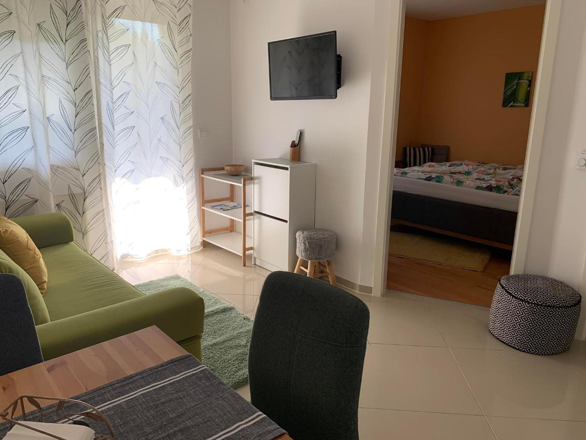 Bamboo Wellness Apartment Шіофок Екстер'єр фото