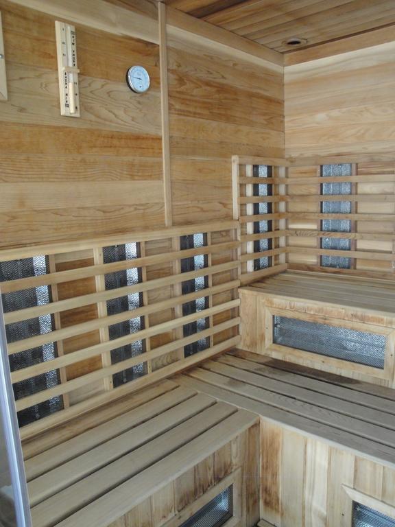 Bamboo Wellness Apartment Шіофок Номер фото