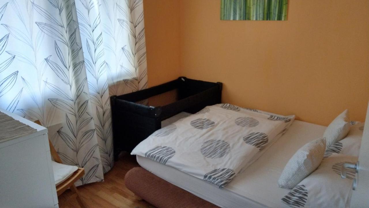 Bamboo Wellness Apartment Шіофок Екстер'єр фото